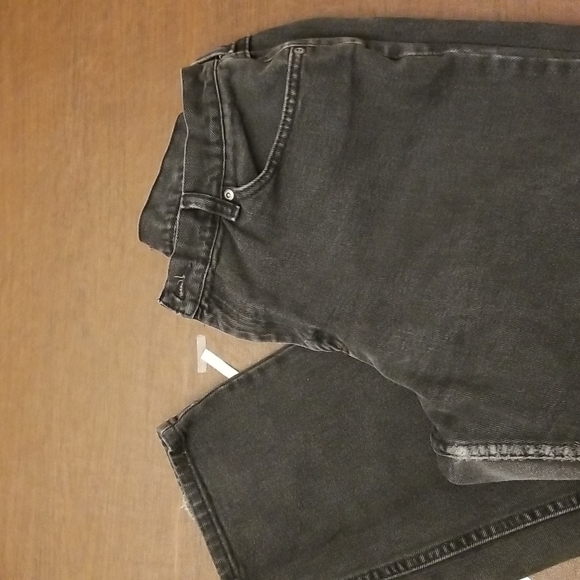 Jeans - Picture 2 of 7